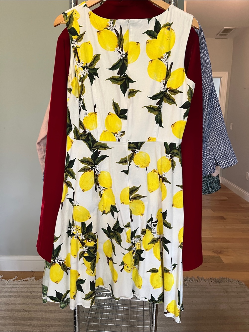 Sleeveless Lemon-Print Asymmetrical Dress in Yellow and White - Picture 3 of 4